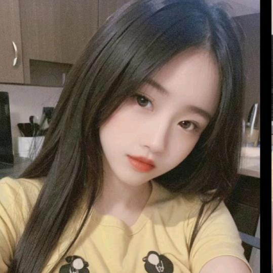 小👩‍❤‍💋‍👨毅