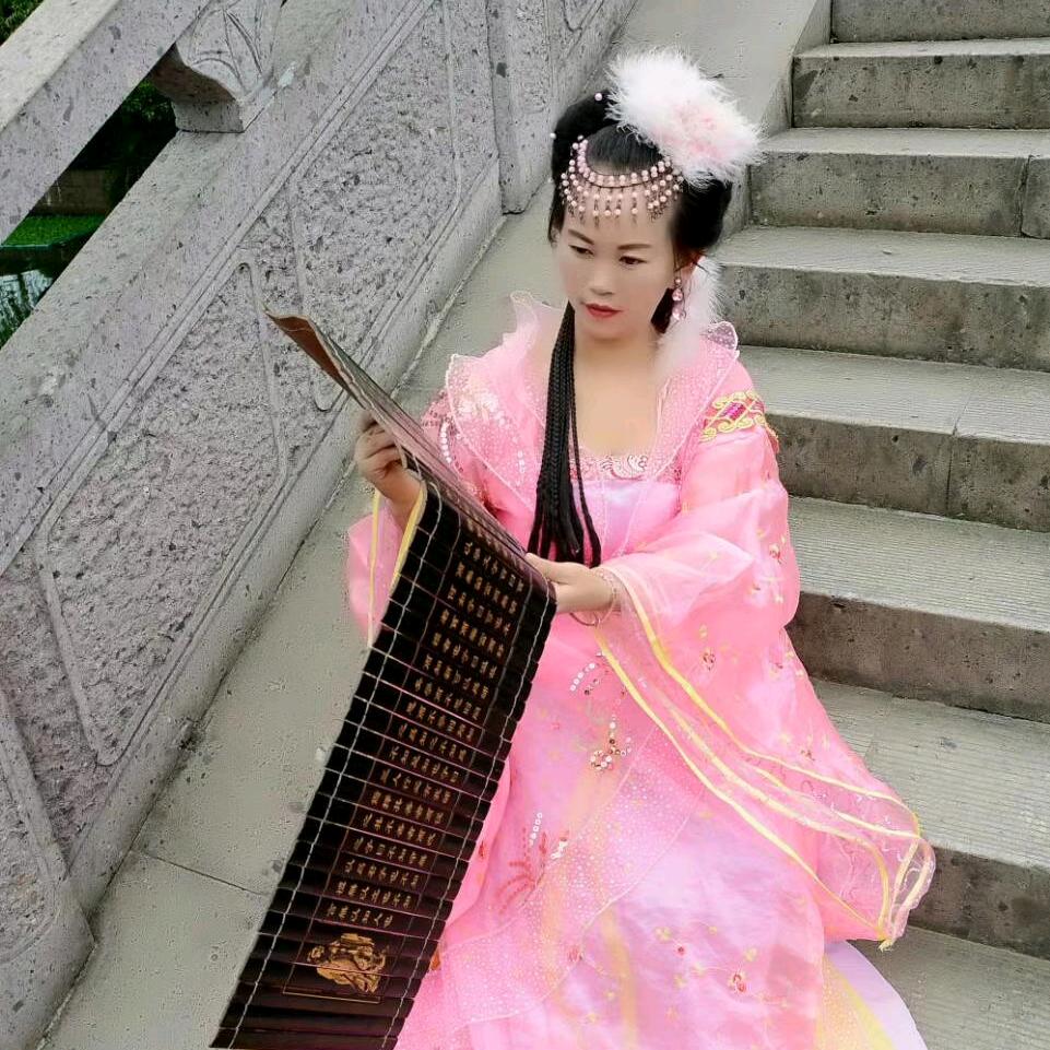 绝恋红尘
