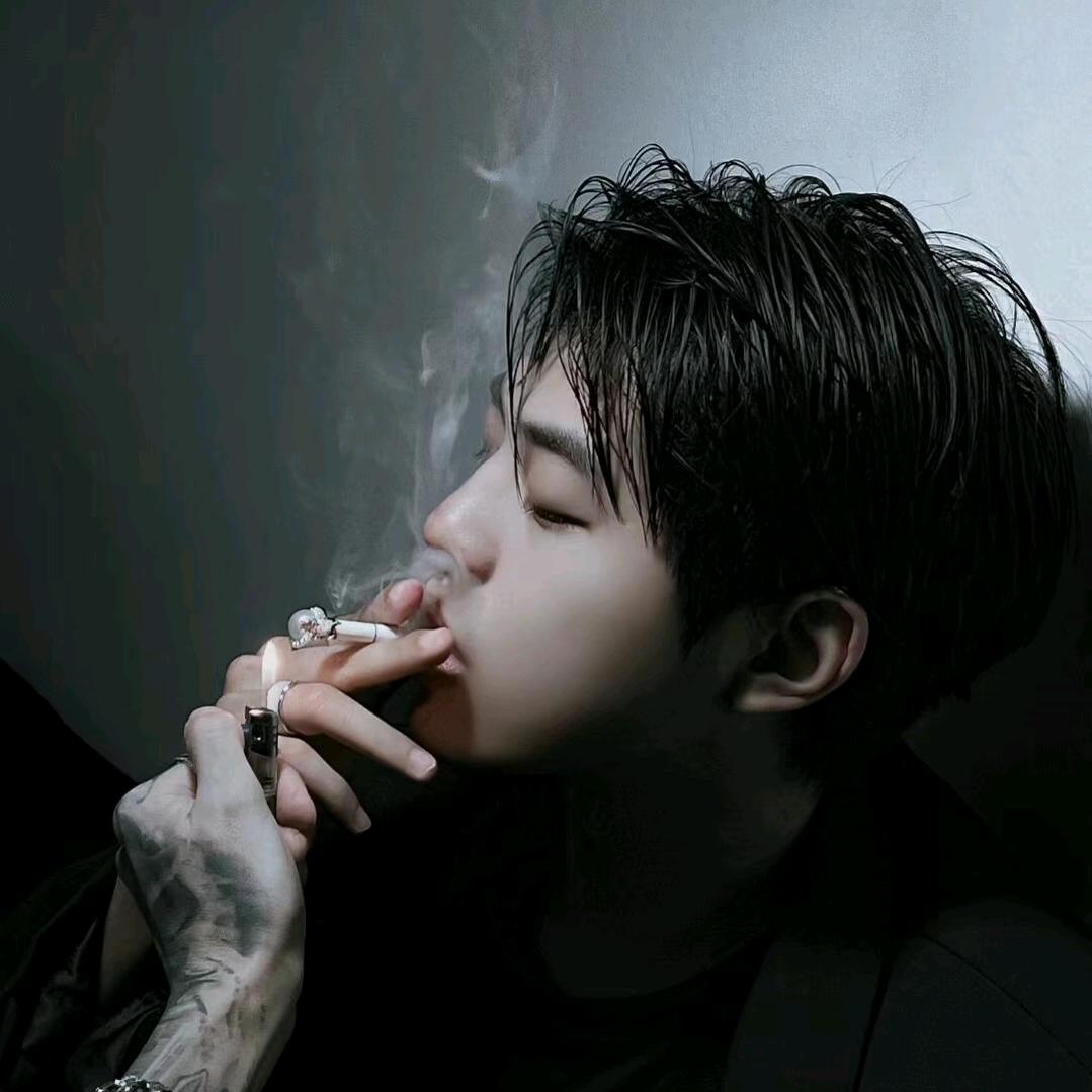 我偷咬月亮