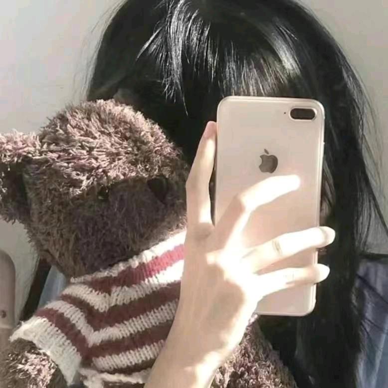 h&ml第一次见王源被送花啦🥰
