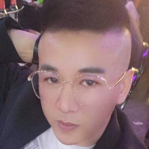 龙上珠宝
