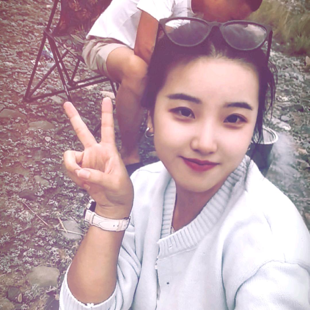 小张不吃葱呀💕