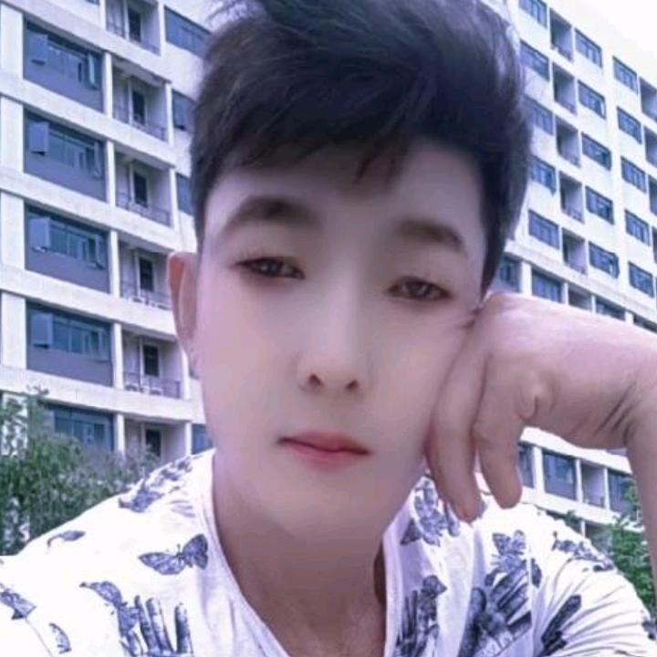 《小情郎 》❤️