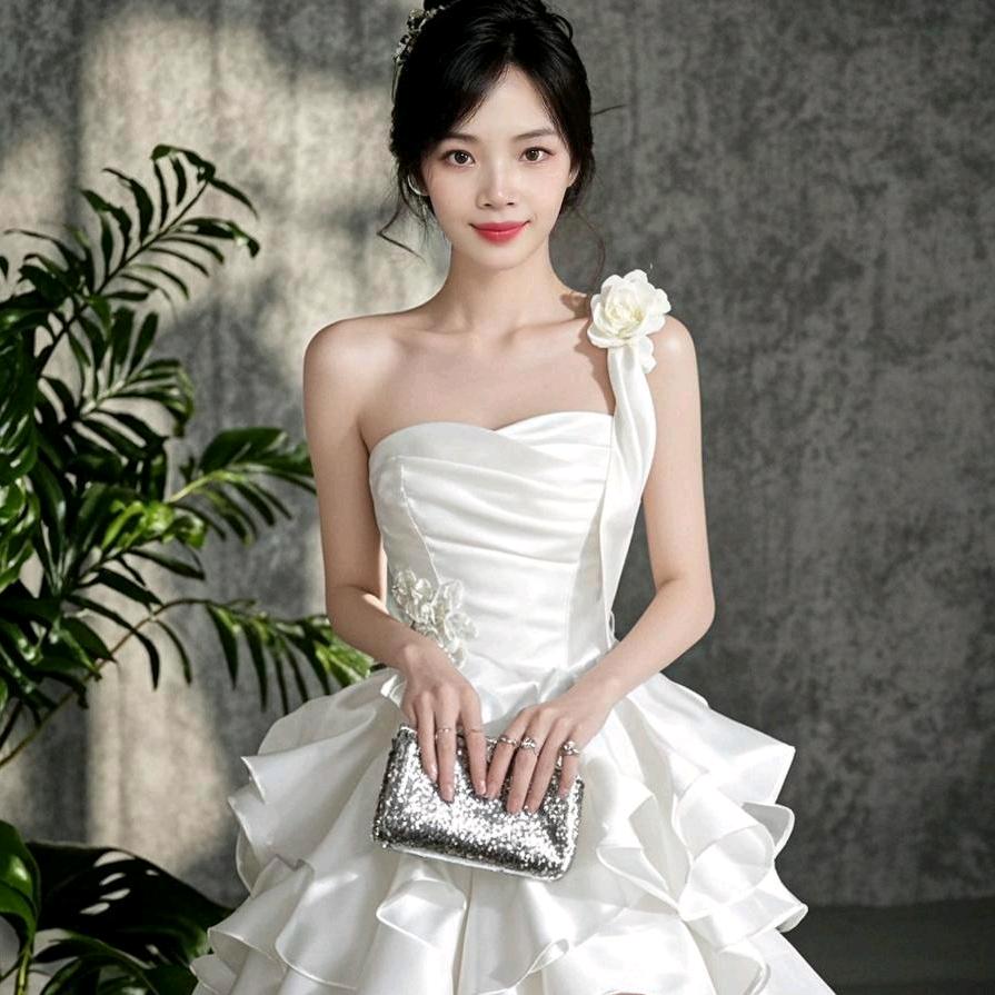 清妍(梨涡浅笑)