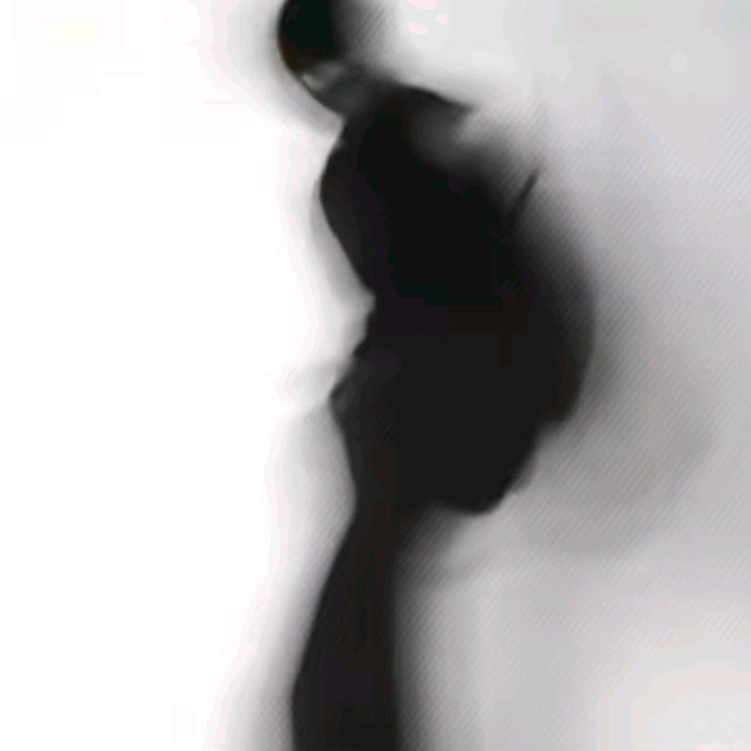 吃土的小男孩