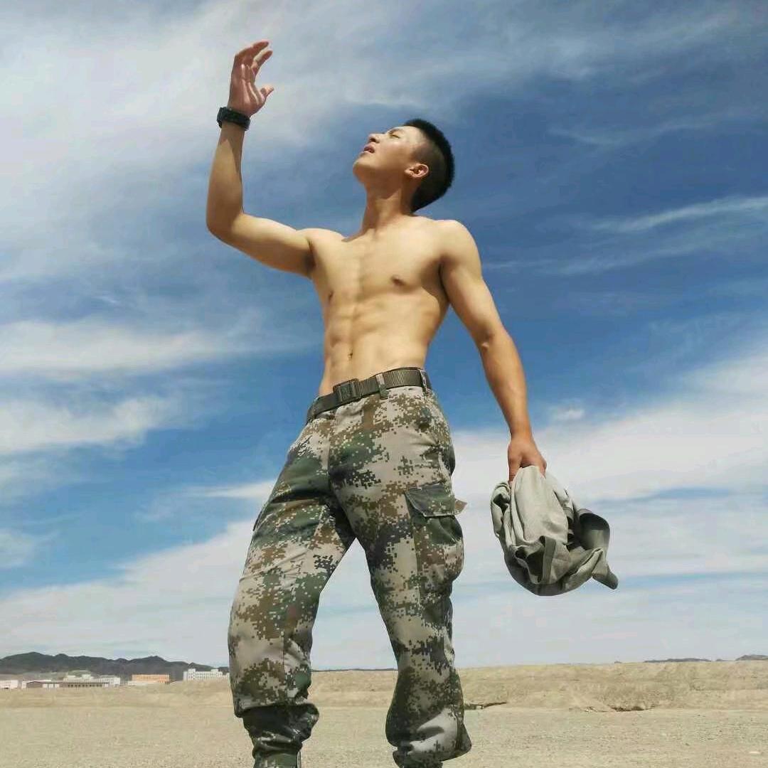 90后村支书黄盼盼