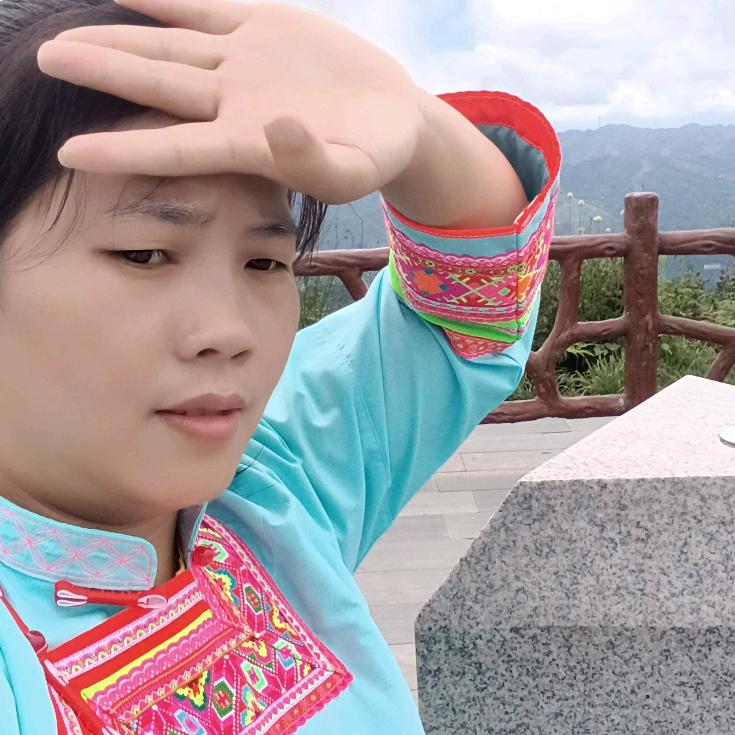 妍妍