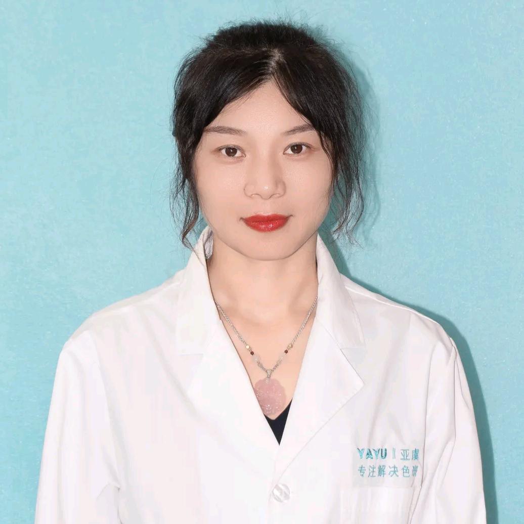 追求素颜美～亚虞春香