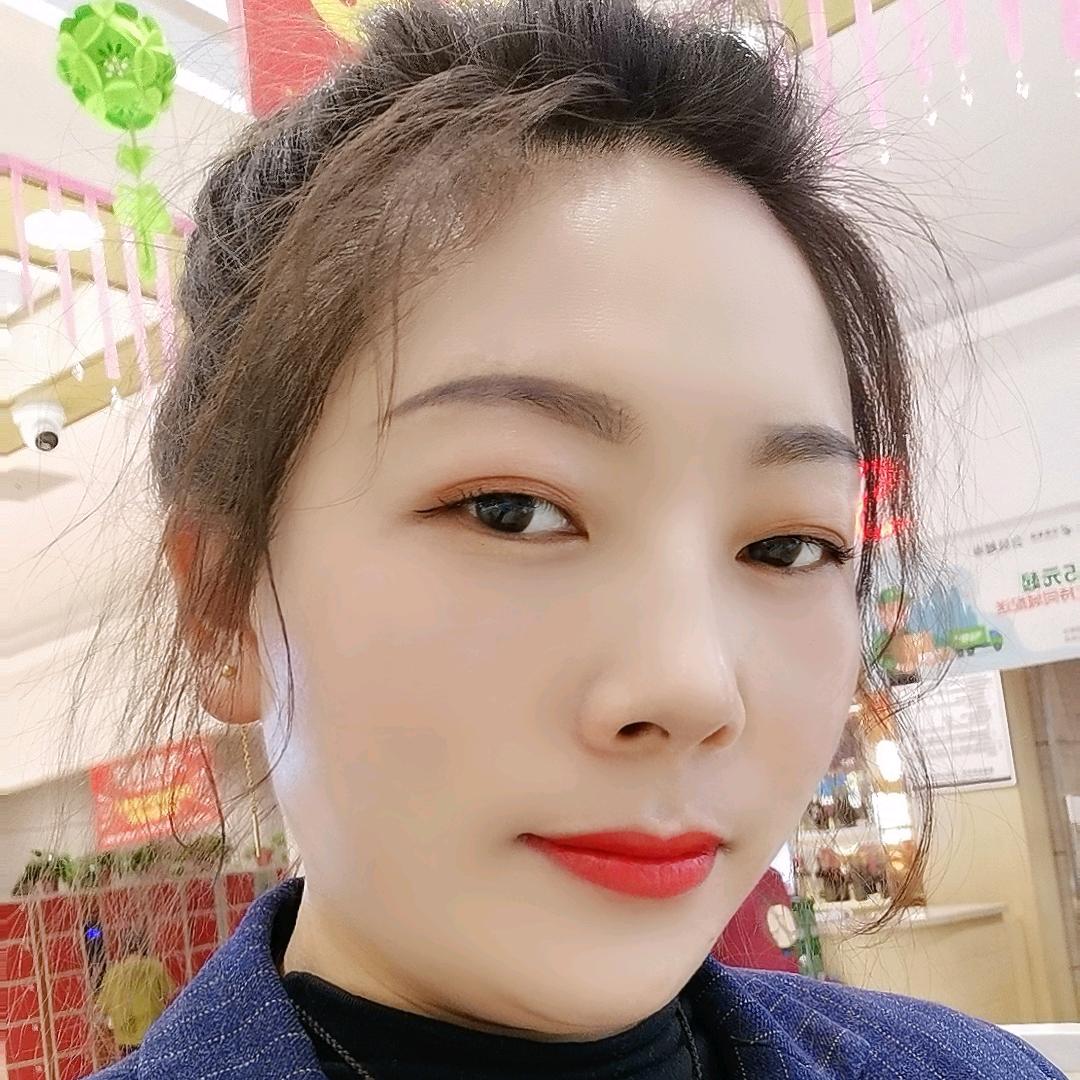 金和缘珠宝 小吴