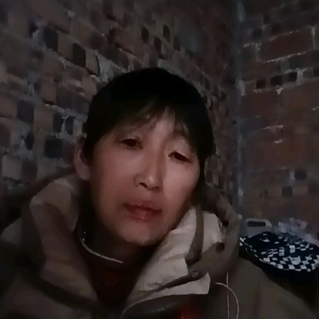 雷文彩