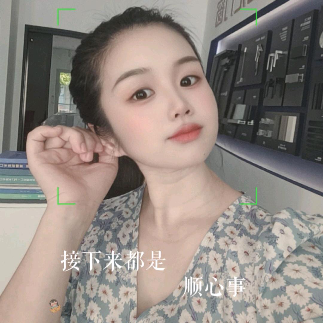 星佰汇门窗-李灵儿