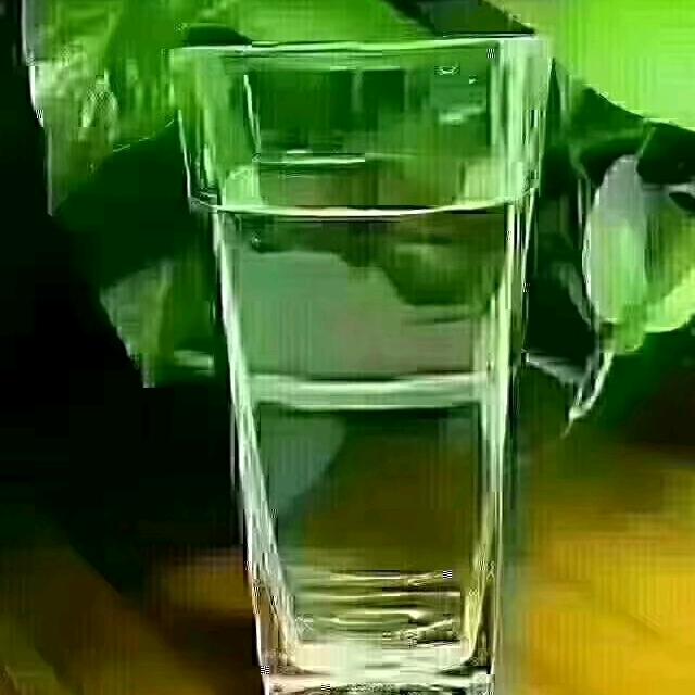 笑一笑