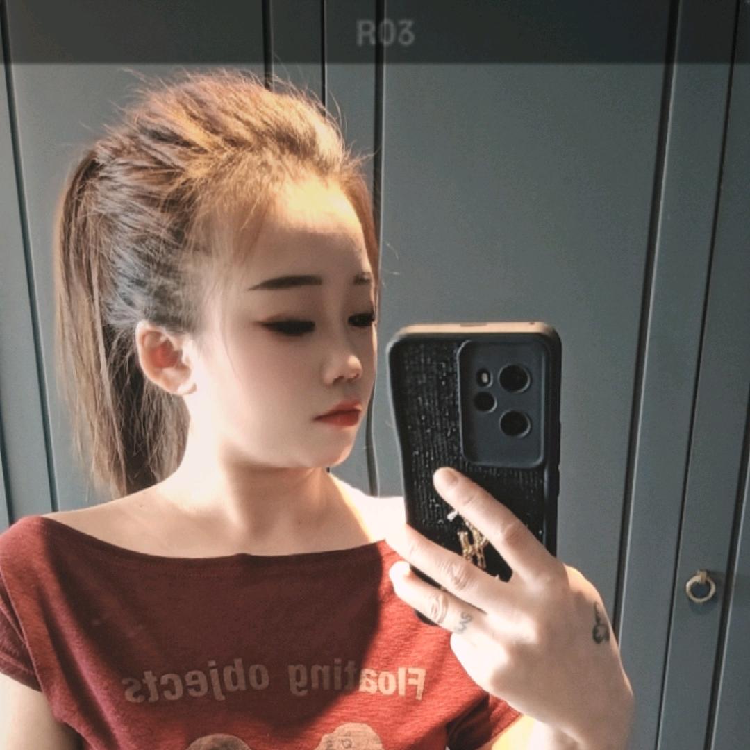 曲中人