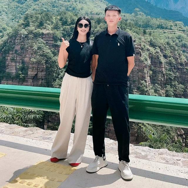 赵卫强舒暖人制衣