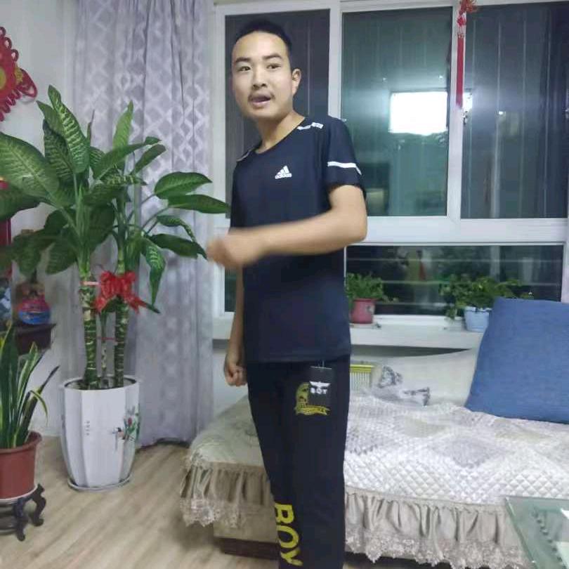 风中舞相看两不厌