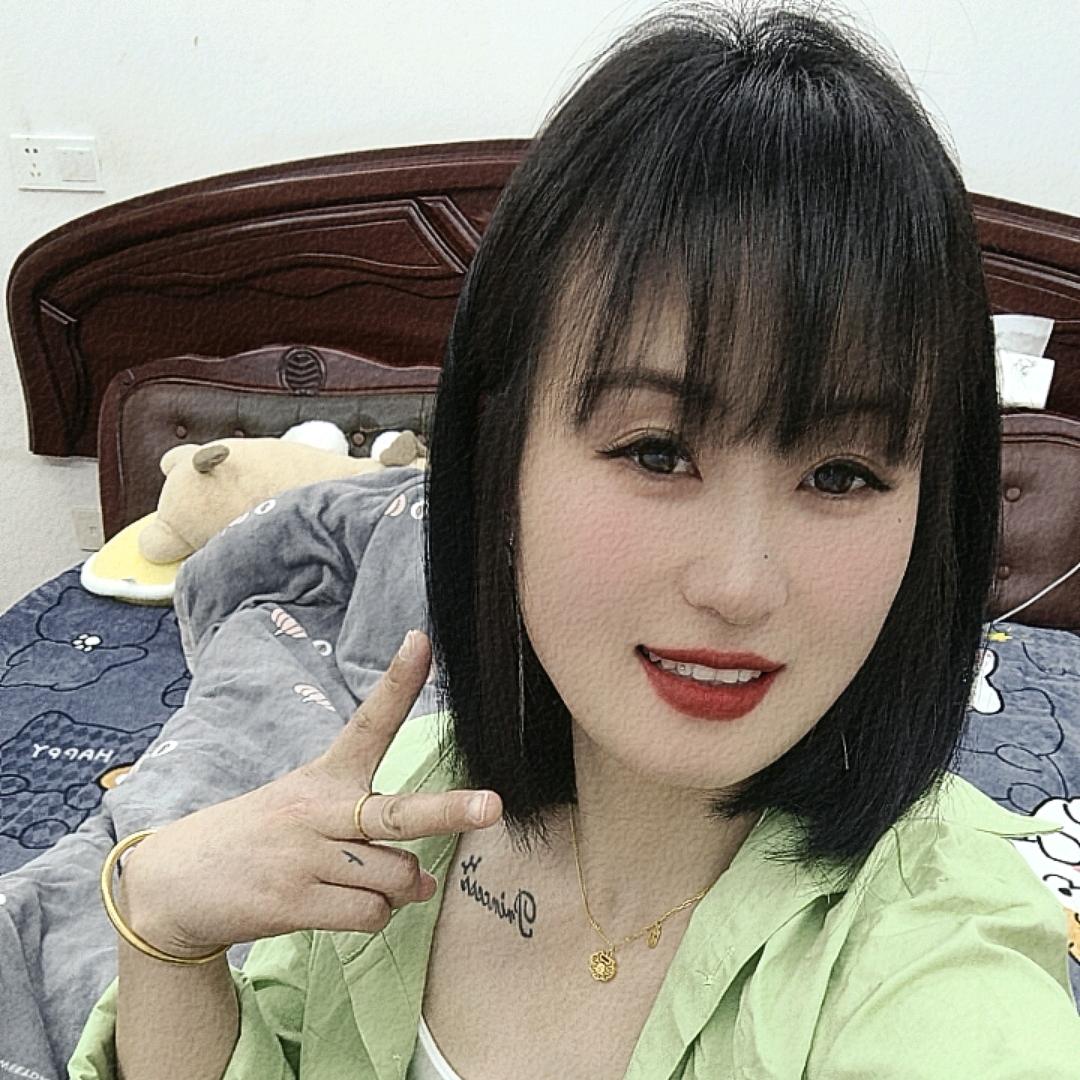 小黄花🦋