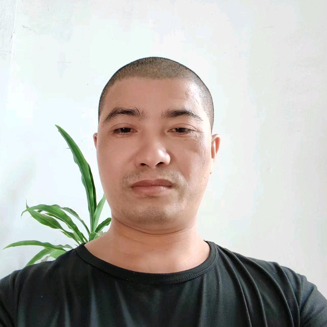 单身幸福哥电工努力搬砖去