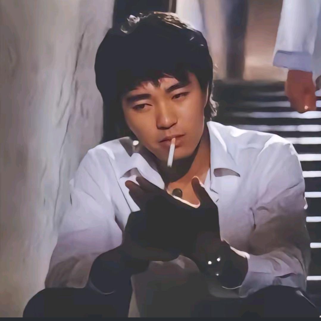 不被爱的那个小孩