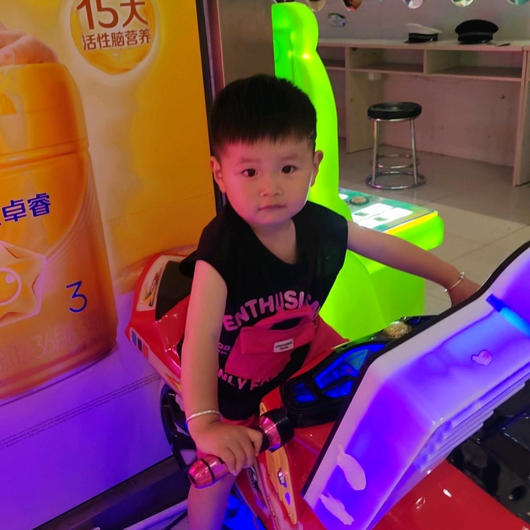 陈默是金！