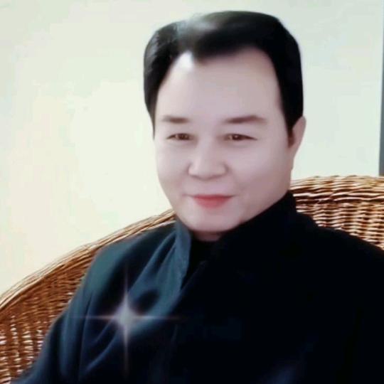 🌹🌹🎤低调做人。🏌🍎🍎