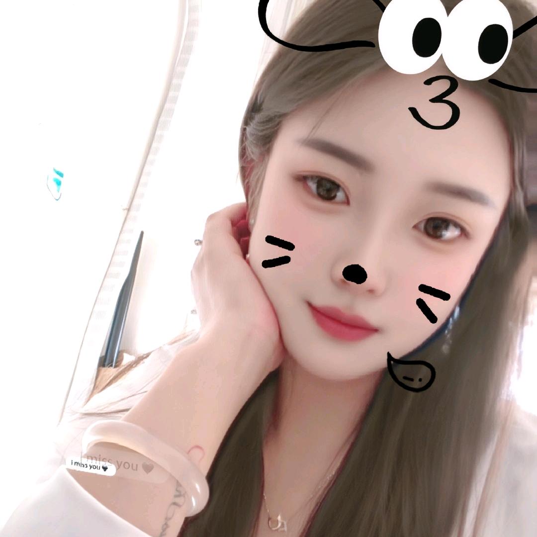-月月想吃糖.💛