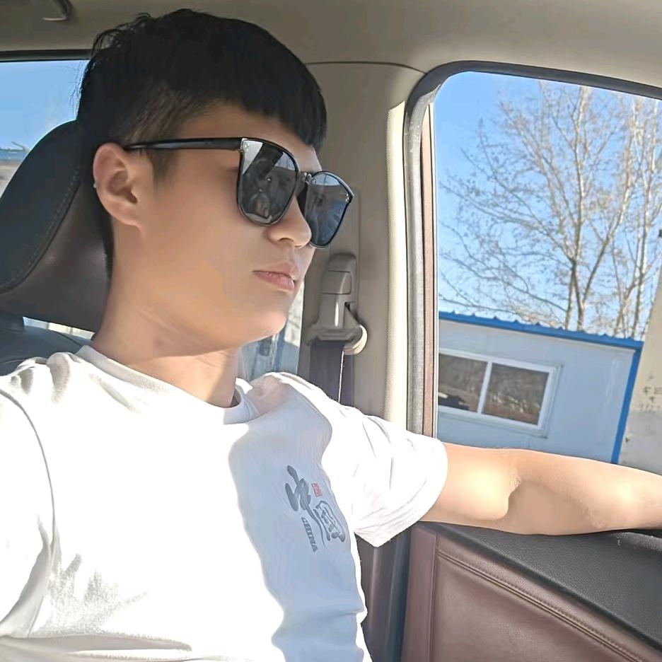 小ℒ人物ѵℯ꧔