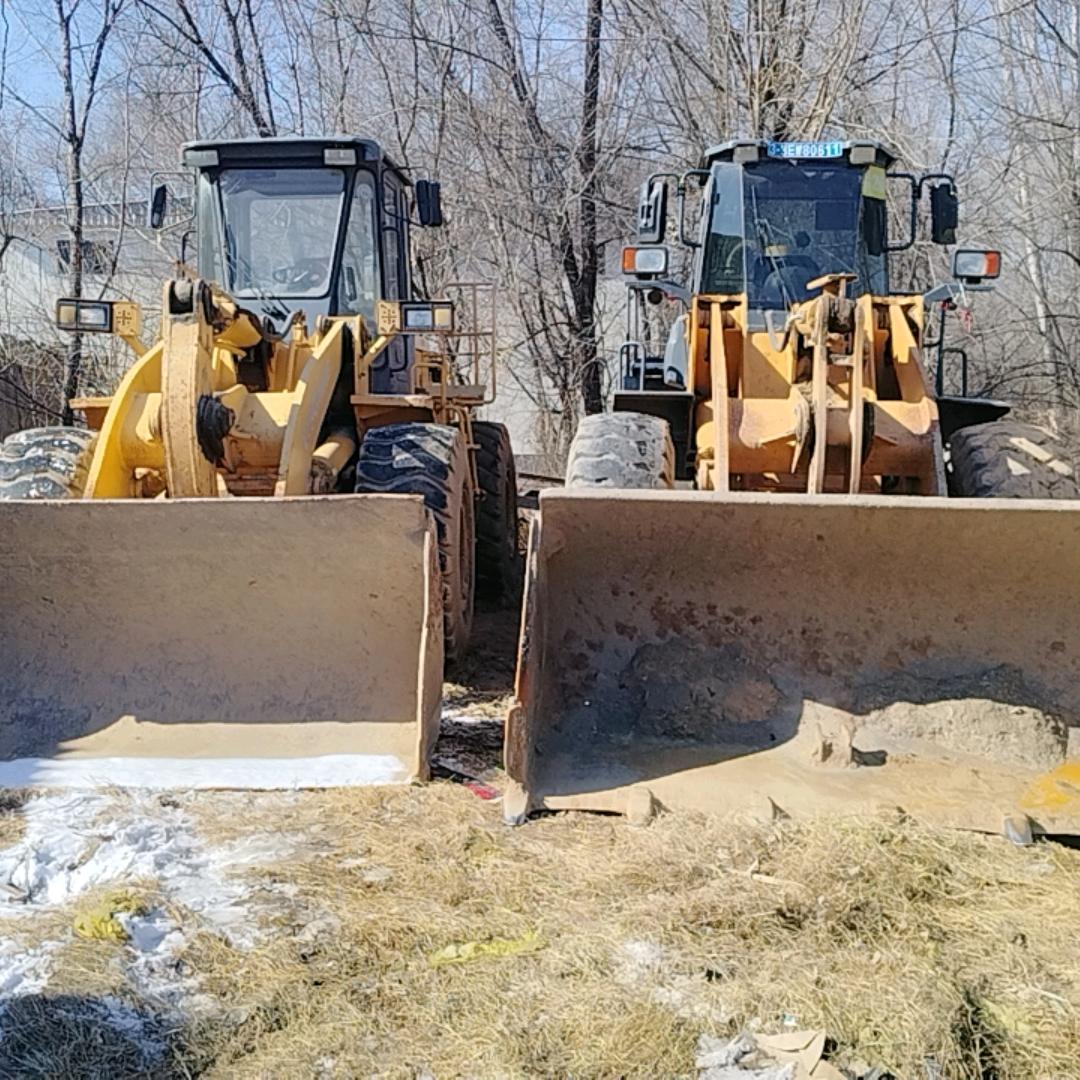 出租铲车，霍某人