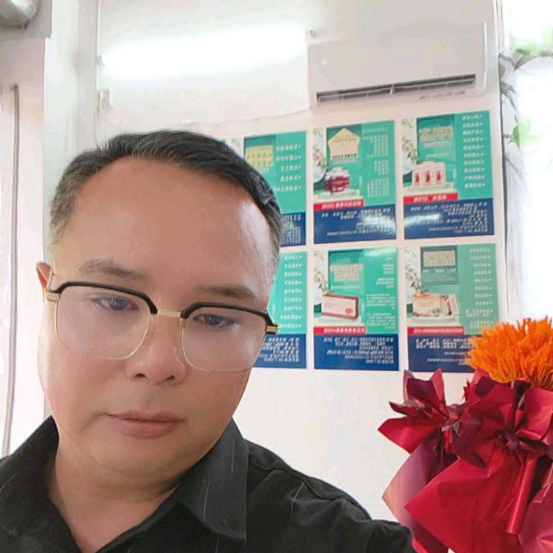 灵芝，华子哥，调理师