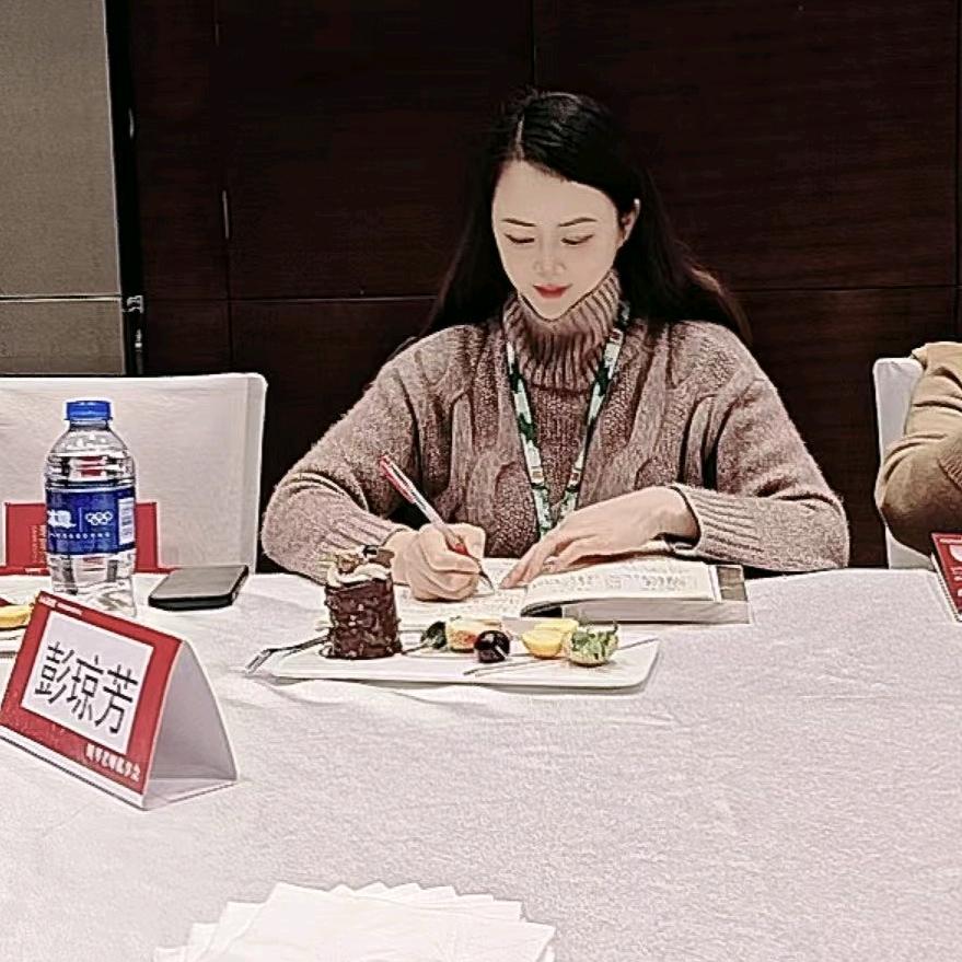 锦曦妈妈