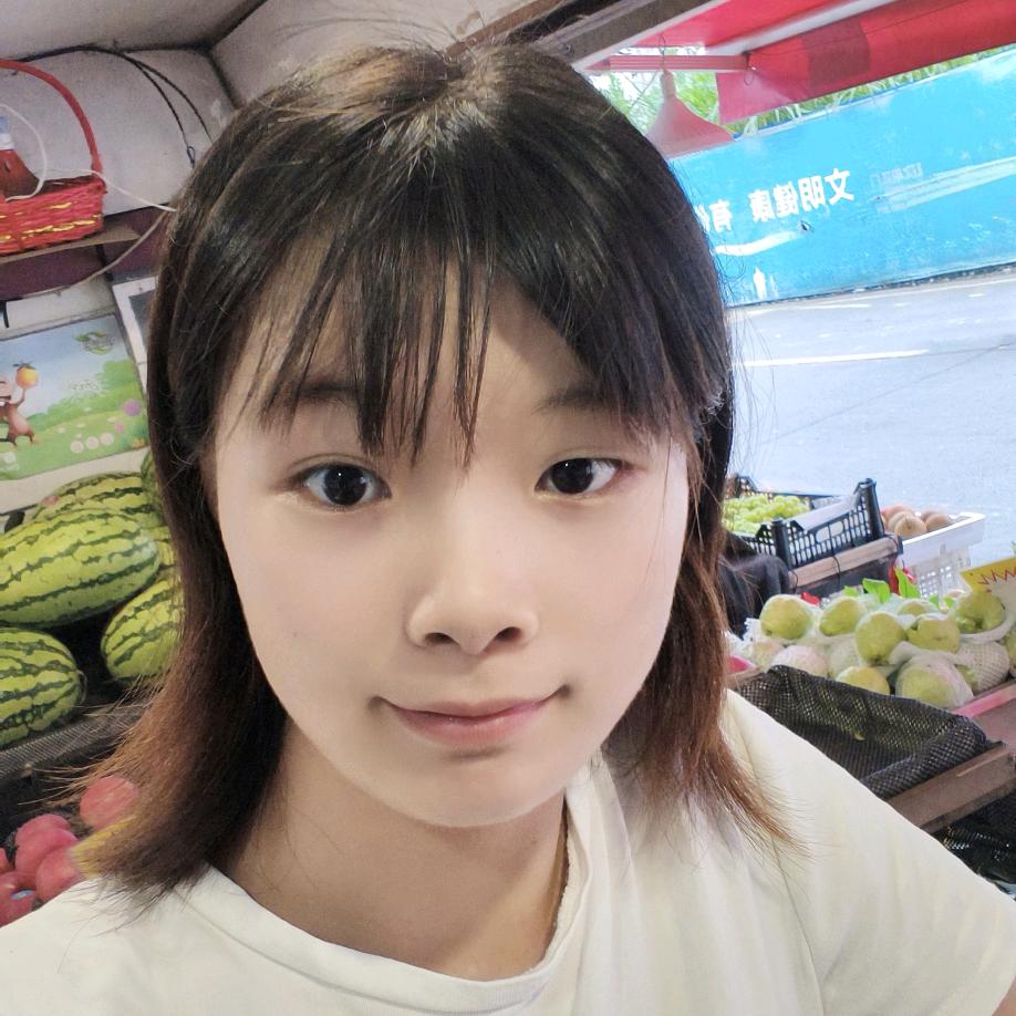 努力🍊水果妹