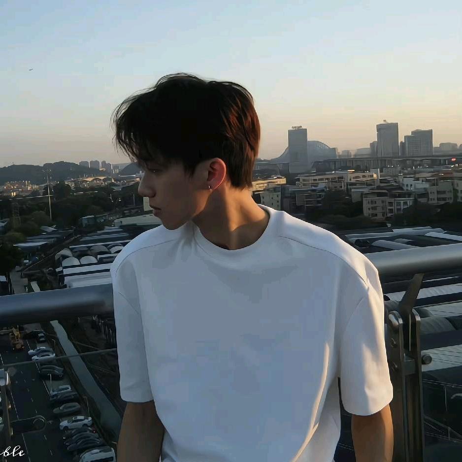 不会摄影的小王