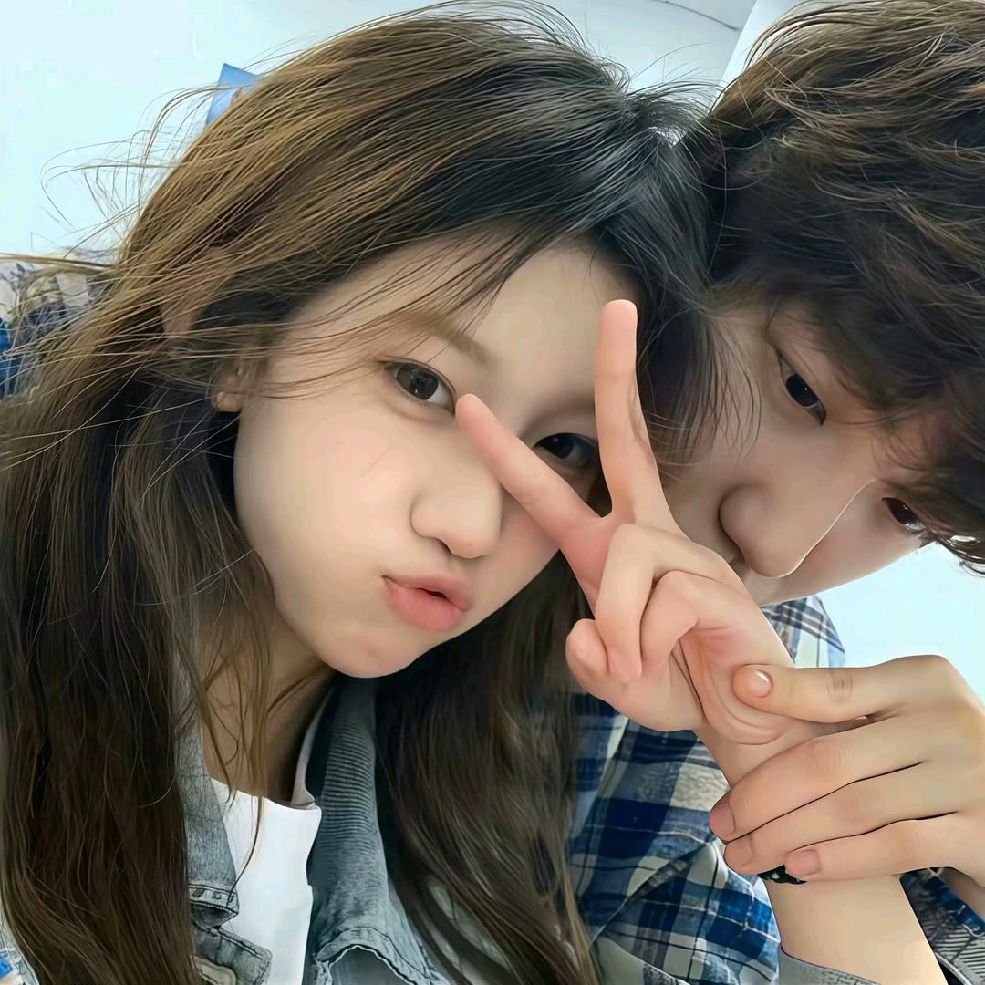 ㅤ  ㅤㅤㅤㅤ         ㅤㅤㅤL