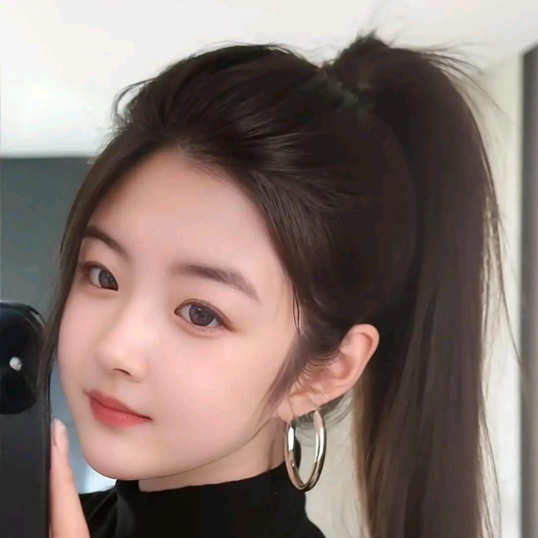 小透明👻