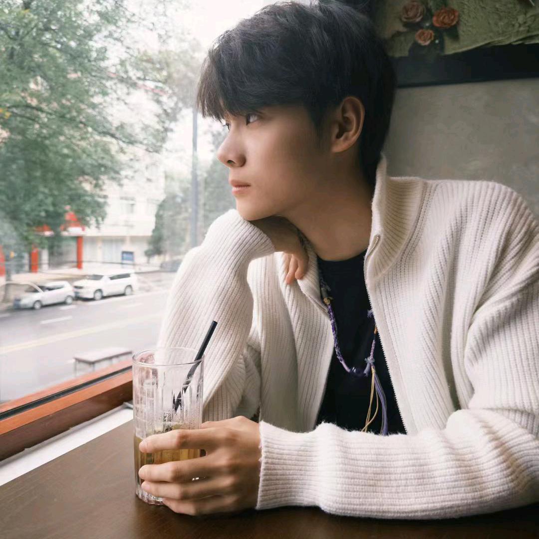 枯井里的七只绿毛龟