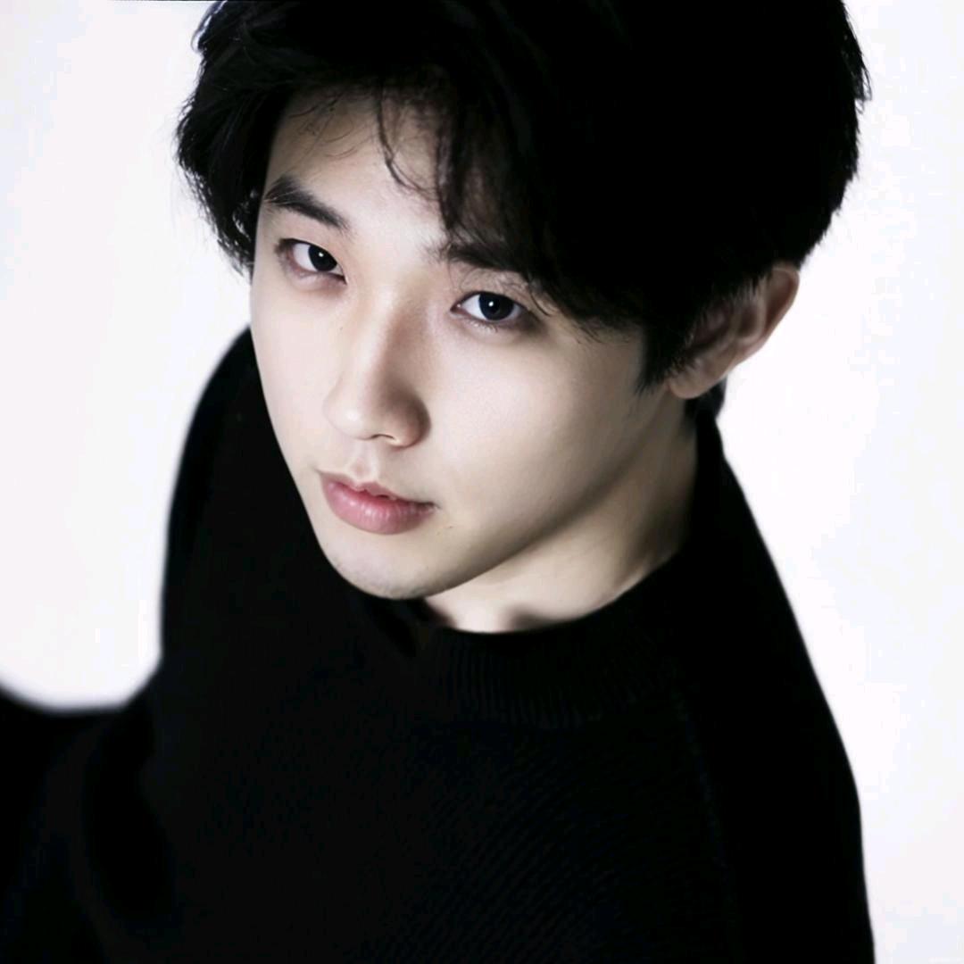 心事都在脸上！🚶🏻‍♂️