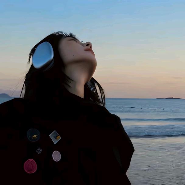 栀夏，
