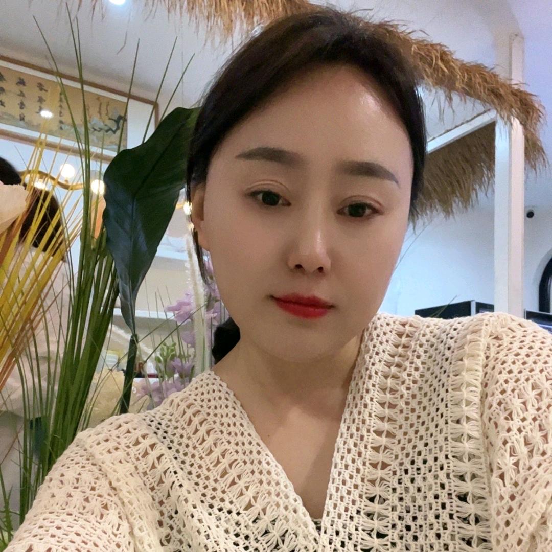 穆穆🎤首播 晚（20：50）