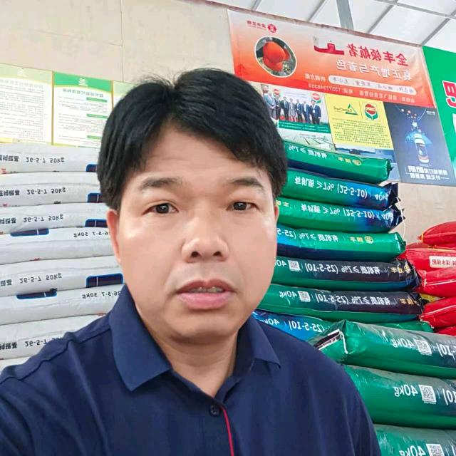 平安乡梁能飞农资经营部