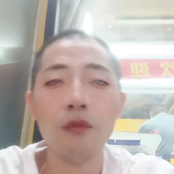 周明德