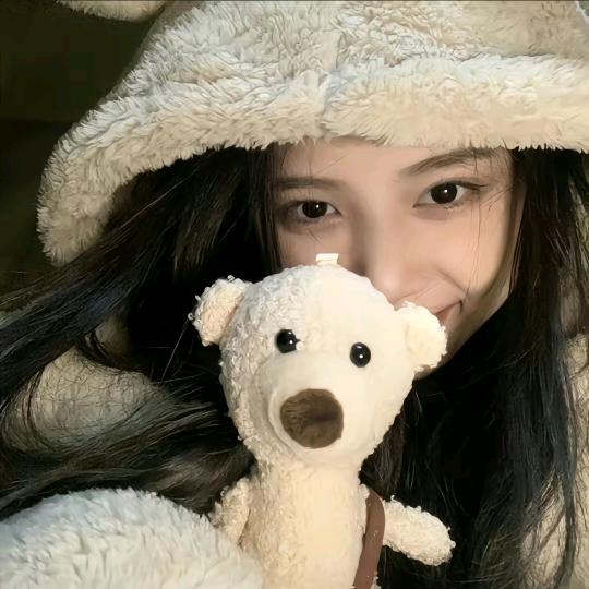 温柔藏匿于ᥫᩣ．