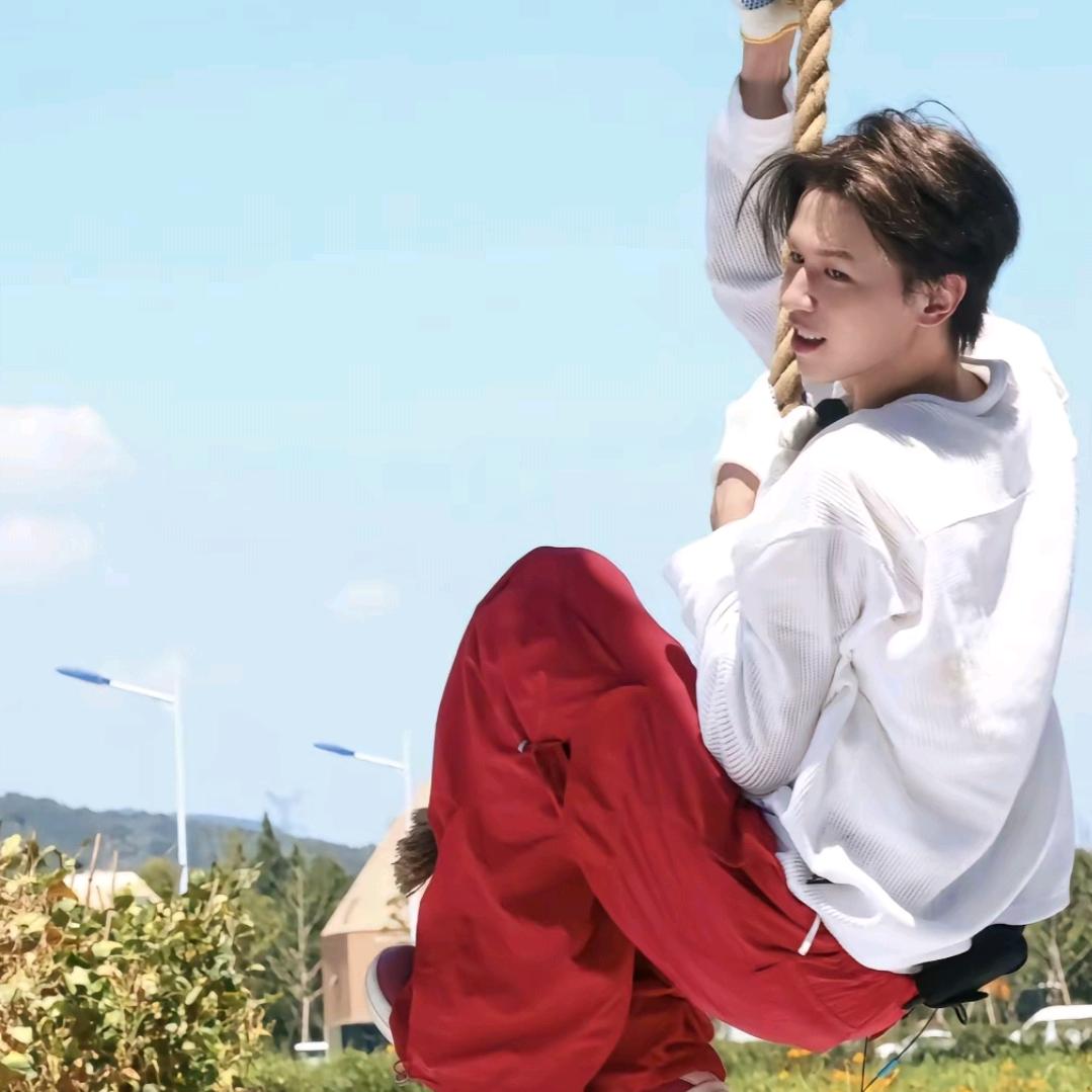 🥀陡门viyo～🍔