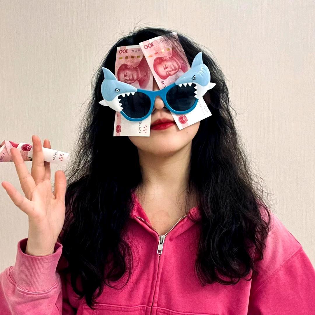 向田小姐的美甲