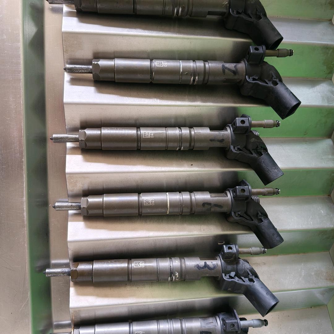 敦煌市朱师傅校油泵柴油电喷维修，增压器