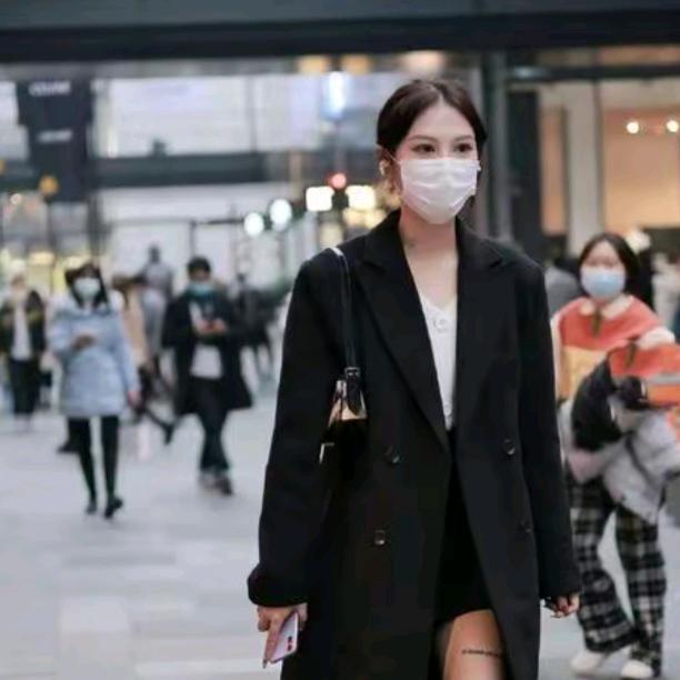 莱山王丽珂