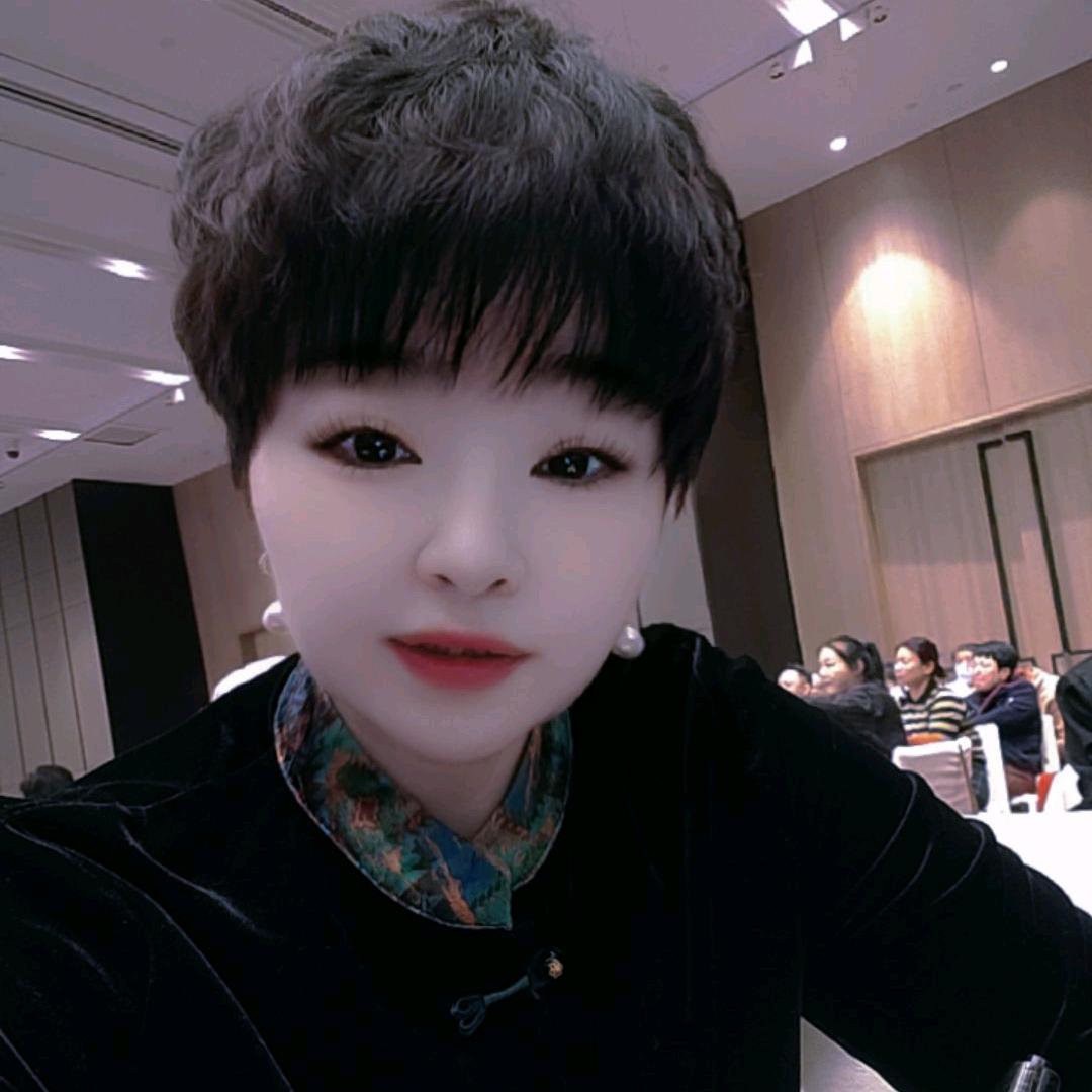 ꧁佳佳₅₂₀࿐꧂