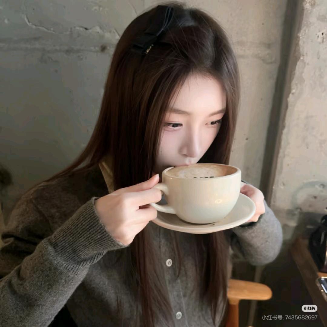 𝐂𝐎𝐂𝐎𝐍𝐔𝐈