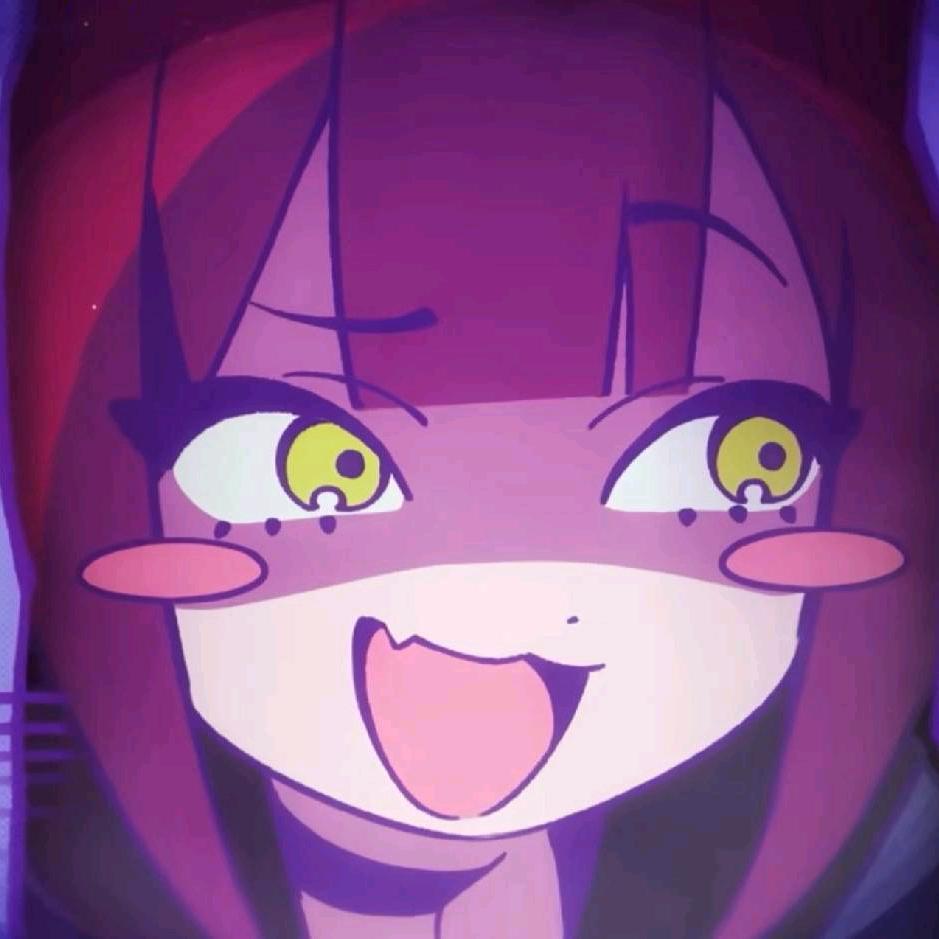 伄戼