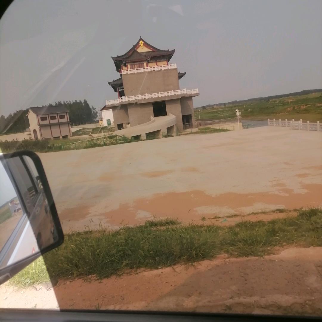 裴士林