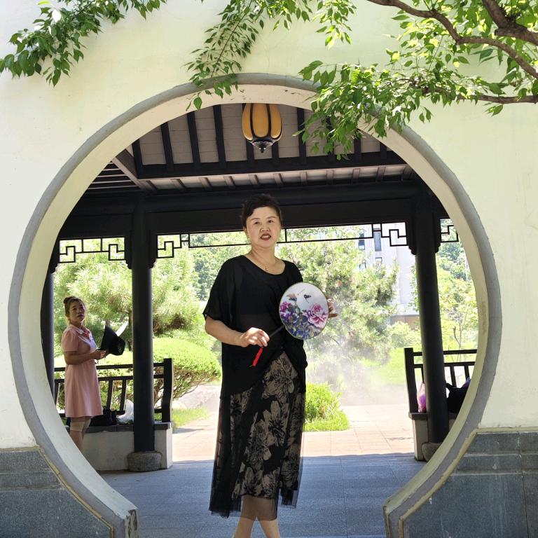 小燕子
