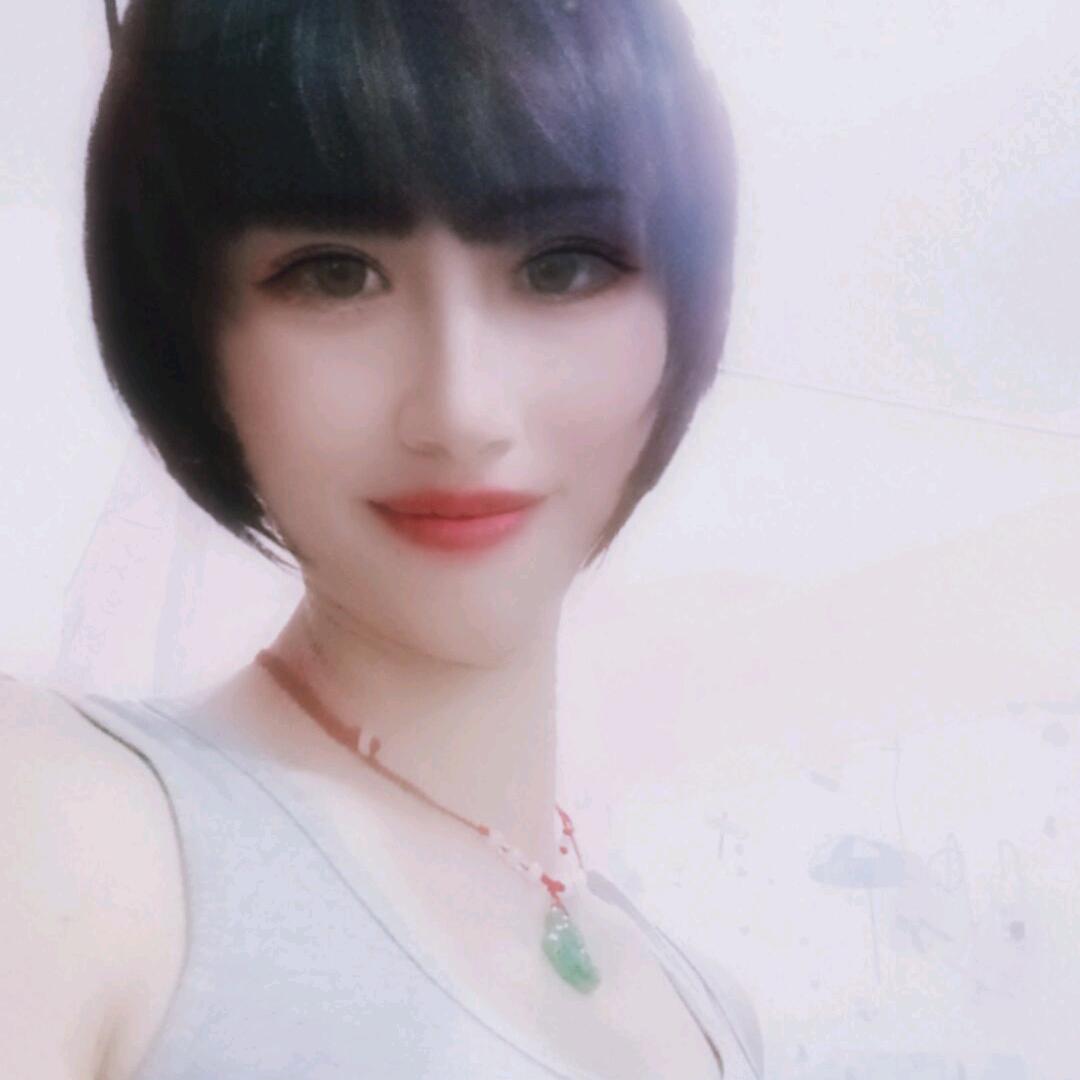 永新🔥小龙女